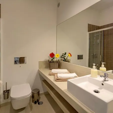 Bairro Azul - Av. Ressano Garcia