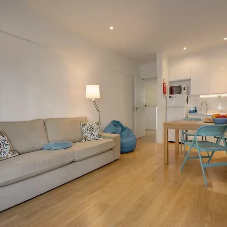Apartment Bairro Azul - Av. Ressano Garcia Lisbon
